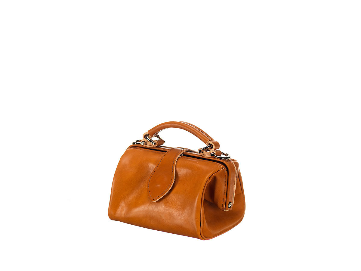 Miss Doctor 0563 Zwart B1 Cognac B5 Zijkant.jpg_product_product_product_product_product_product